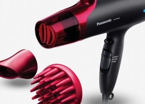 The Secrets to Effortless Hair Styling: Unlocking the Power of the Hair Dryer