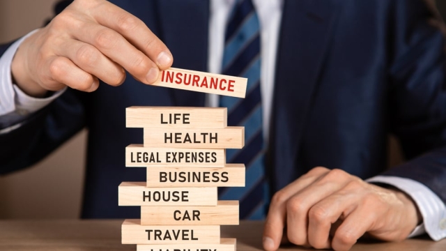Navigate Insurance: A Guide to Choosing the Right Agency