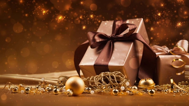 Unwrapping Joy: The Art of Thoughtful Gift-Giving